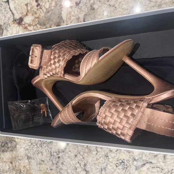 Pedro Garcia "Creta" Sandals in Bisque Satin, Size 37.5/US 7.5 - Picture 3 of 14